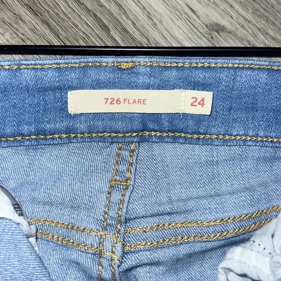 Levi's 726 Flare Bootcut Light Blue Jeans SKU003 - Picture 2 of 8